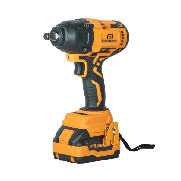 Llave de impacto inalámbrica Lusqtoff LIL600-8BK 600 Nm encastre 1/2 con batería cargador y tubos de impacto