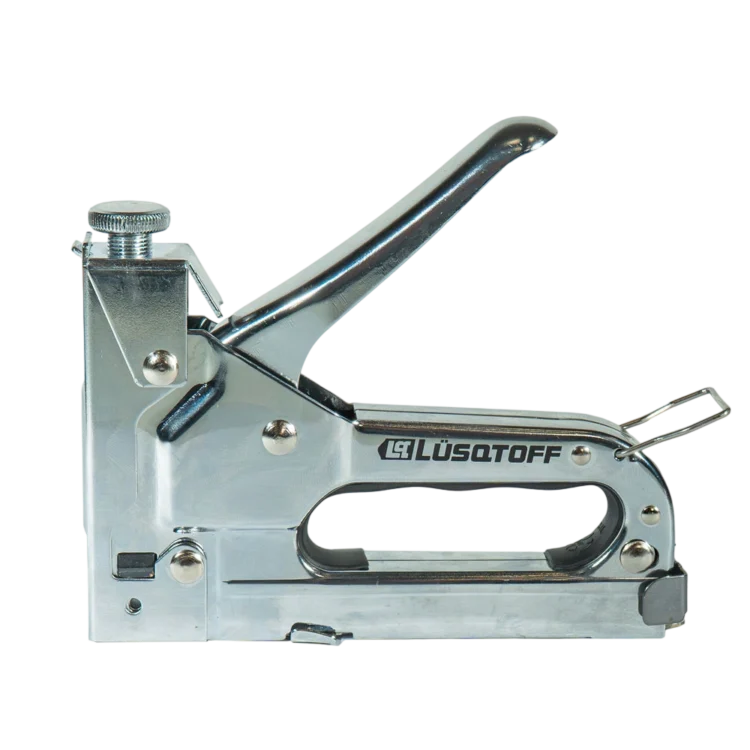 Engrapadora clavadora manual Lusqtoff L7740 con maletín y accesorios